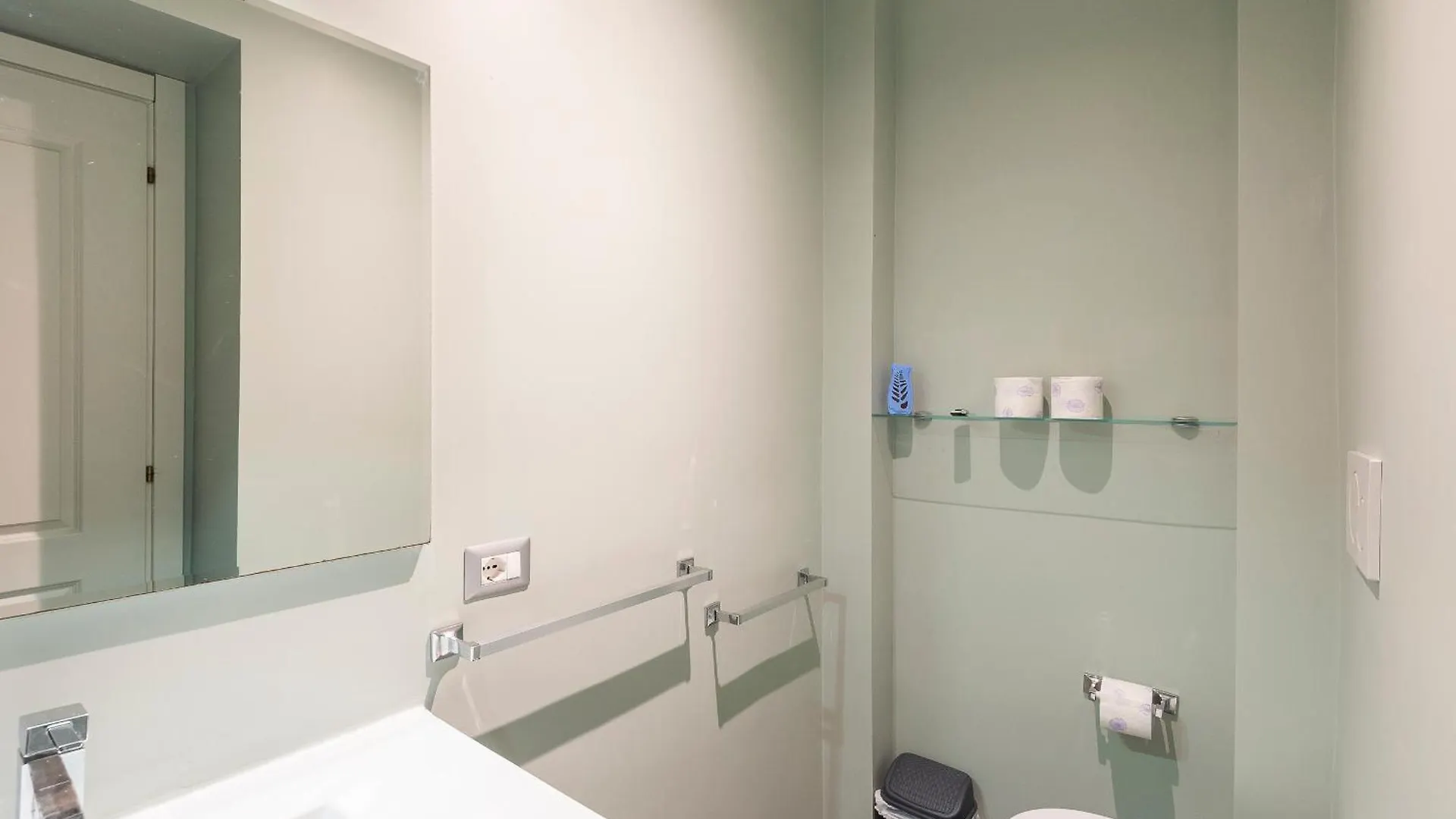 Luxury Three Bedrooms Flat In Roma Center 0*,